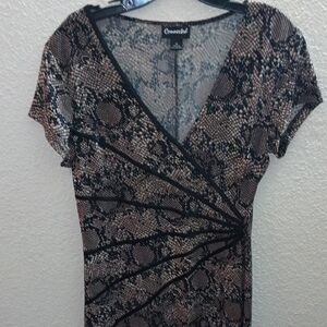 Croscill Women's Black and Brown Top